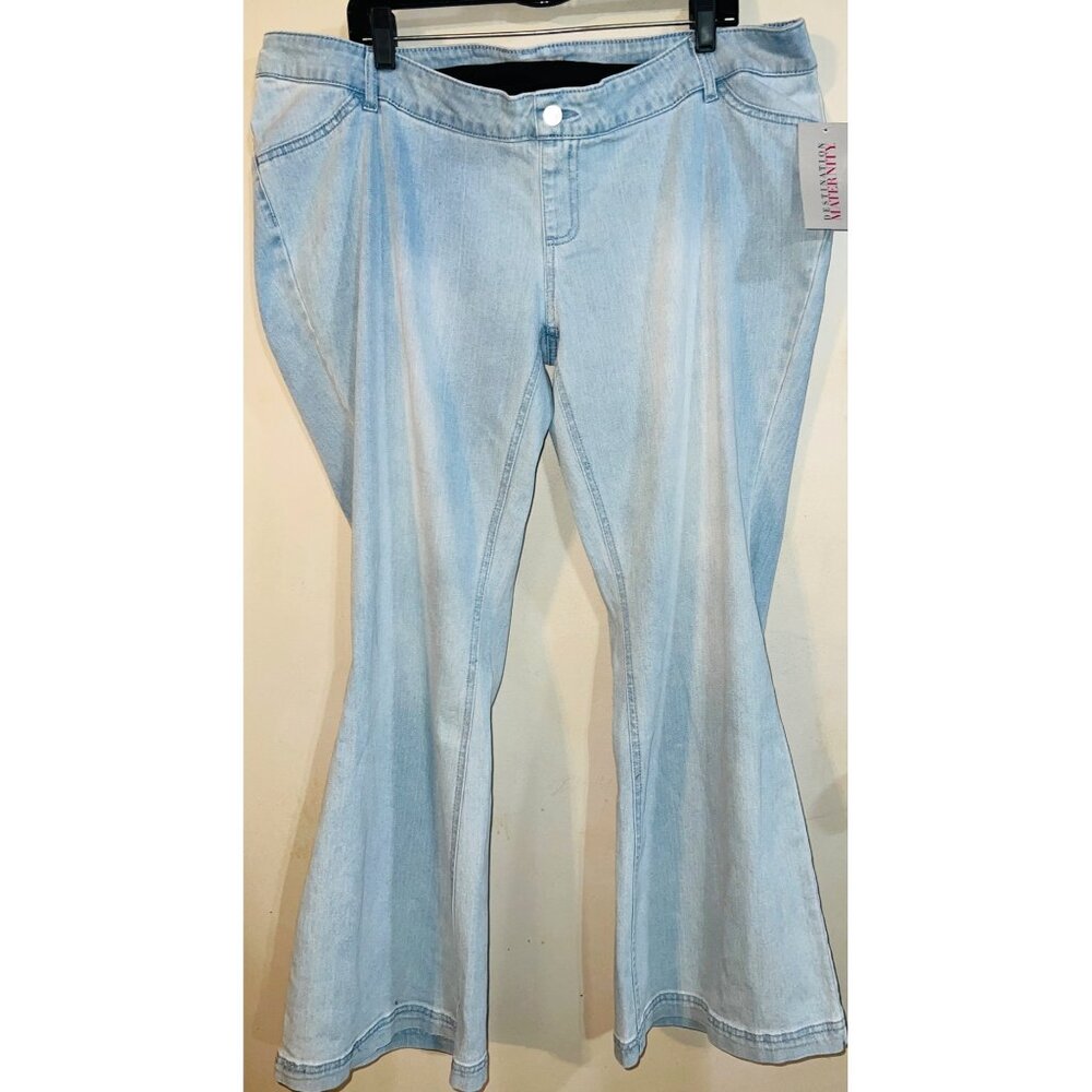 New Destination Maternity Light Wash Flare Jeans XL